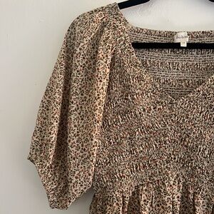 Bohme Floral ruched puff sleeve floral top size Medium